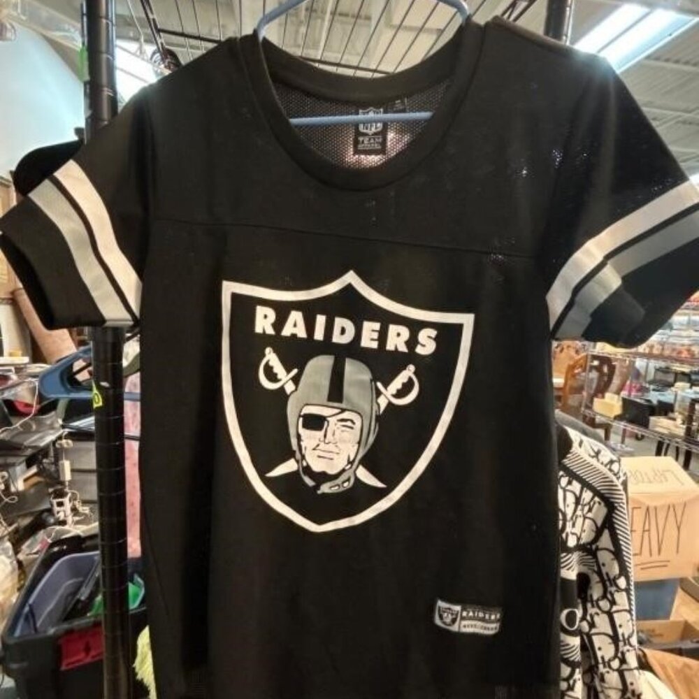 NFL Las Vegas Raiders Women’s Mesh Jersey T-Shirt, Size Medium